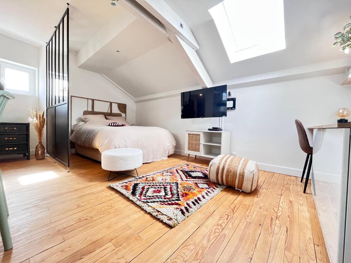 Superbe Studio Plein De Charme Proche Du Centre Tonnet Clermont-Ferrand Dış mekan fotoğraf